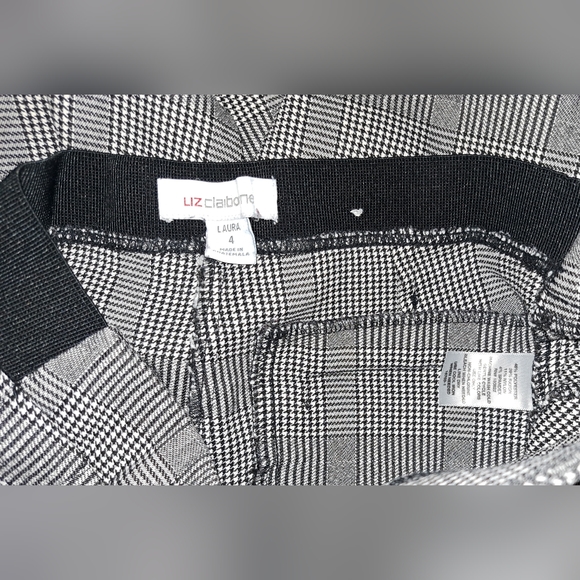 🆕️Liz Claiborne Laura Slim Leg Dress Pants Mid-Rise Sz 4 NWOT - Picture 7 of 7